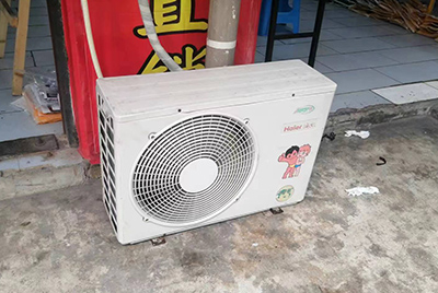 赤城空调突然不制冷只吹自然风怎么办？